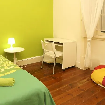 بيت ضيافة Elias Garcia Lisboa
